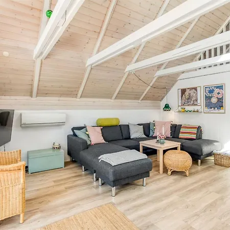Dom wakacyjny Frodde - 200m From The Sea By Interhome