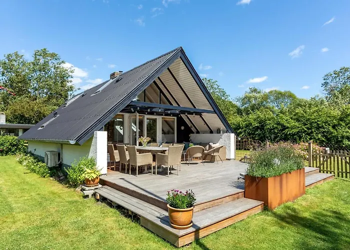 Semesterbostad Frodde - 200m From The Sea By Interhome *